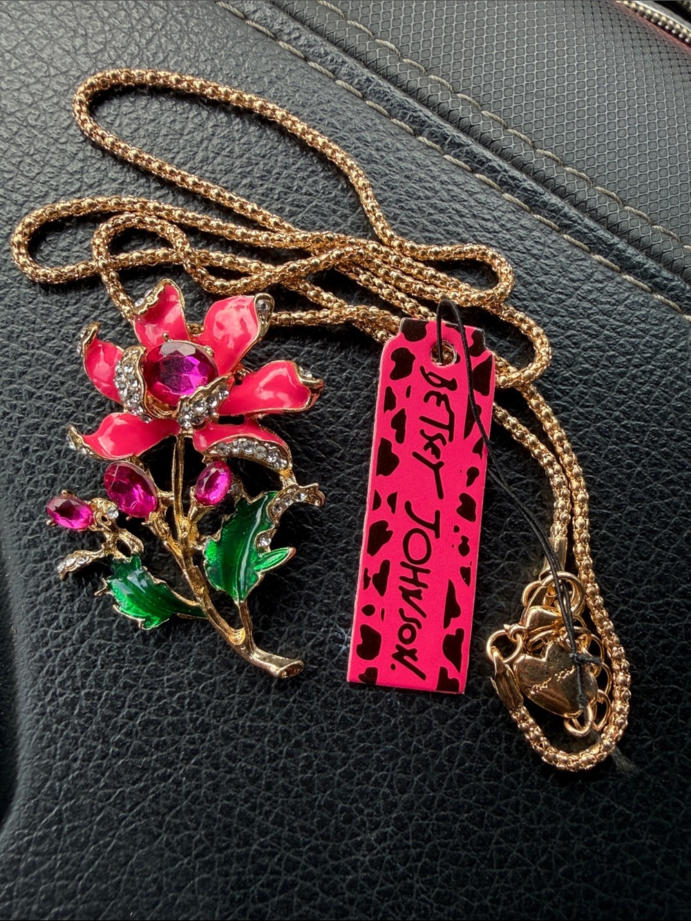 Betsey Johnson Hot Pink & Green Floral Crystal Pendant Necklace
